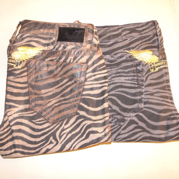 Robin's Jean Denim - 2 set Real 100% Authentic Robin's Jean Women 30